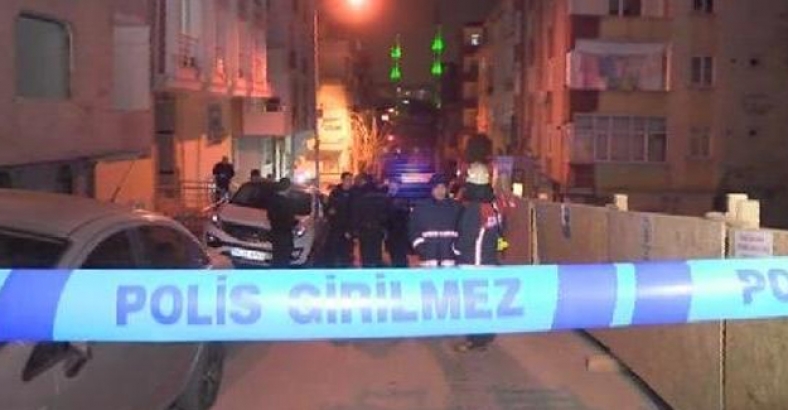 Bahçelievler'de yanmış erkek cesedi bulundu