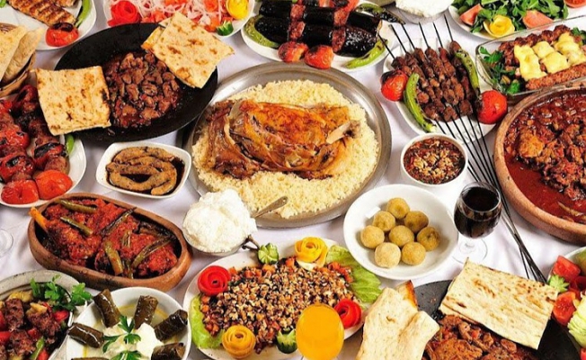Turistler yeme-içmeye 9 ayda 5 milyar Dolar ödedi