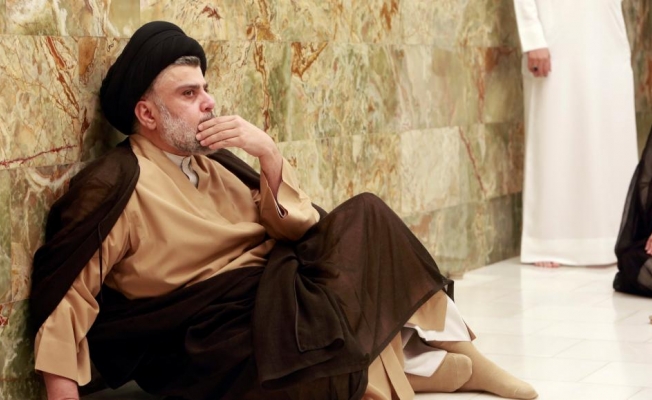 Sadr'dan hükümete istifa çağrısı