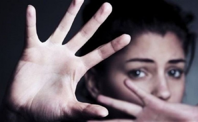 Kadına şiddeti önleme merkezi müdürü, 11 kadını tacizden açığa alındı