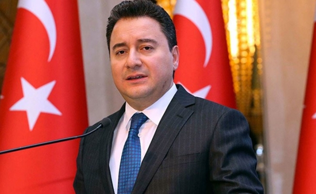 AKP’li Hürriyet yazarından Babacan’a: Pişkinlik