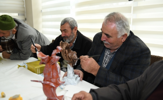 Hem üretiyor hem kazanıyorlar