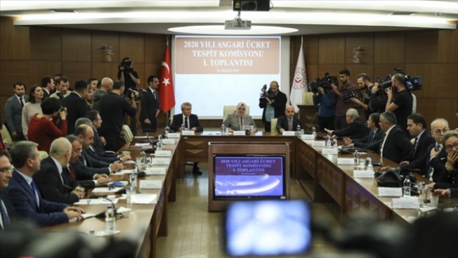 Asgari ücret görüşmeleri başladı