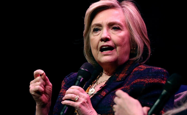 Trump'ın eski baş stratejisti Bannon'dan Clinton açıklaması