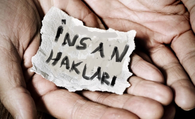 'İnsan haklarında geri kaldık'