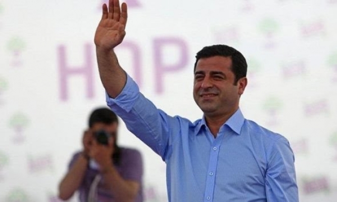 Selahattin Demirtaş yeniden hastaneye kaldırıldı