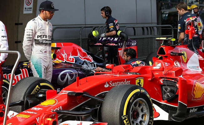 Hamilton – Ferrari Birlikteliği Gerçekleşecek mi?
