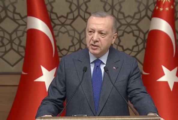 Erdoğan: '81 vilayette 100 bin sosyal konutun inşa sürecini başlatıyoruz'