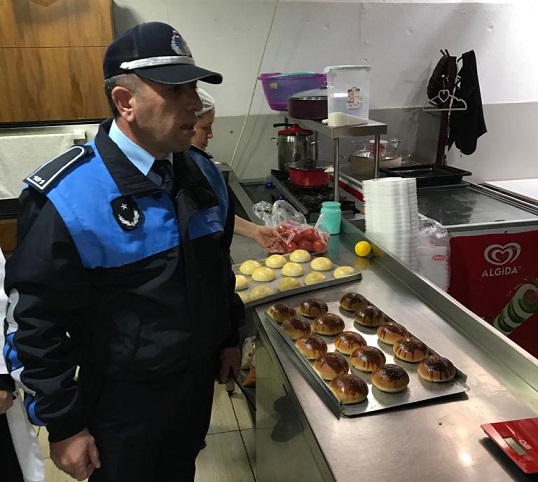 Zabıtadan ‘Öldüren çikolata’ denetimi
