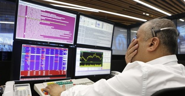 Dolar hafta başından bu yana yükselişe geçti, Moody's bekleniyor