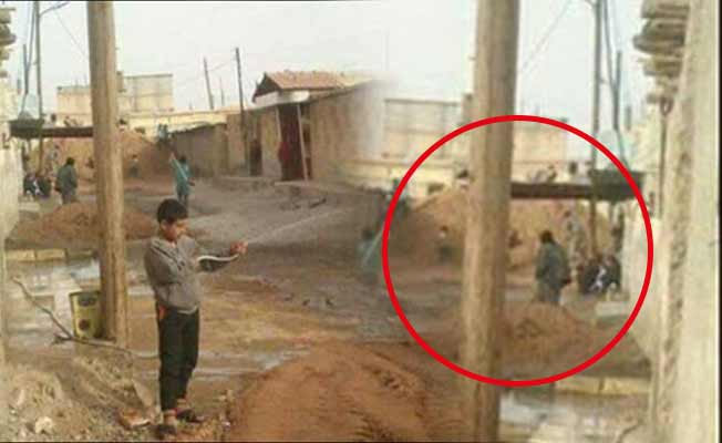 Rakka'nın içinde ilginç ayrıntı! Zırhlı araçlar geçemesin diye...
