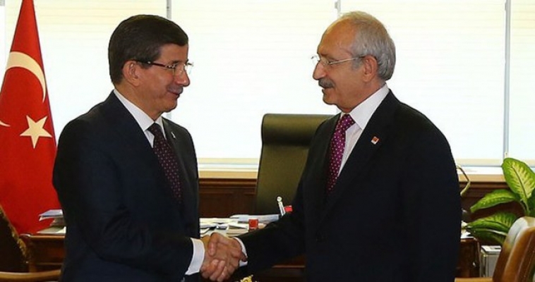 Kılıçdaroğlu Davutoğlu'nu tebrik etti