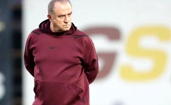 Taraftar isyanda: 'Terim istifa!'