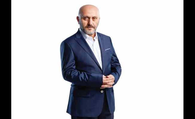 Yenişafak yazarı: 'Neden bu hale düştük?'