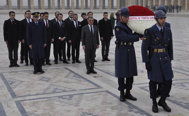 Beşiktaş Spor Kulübü yönetimi Anıtkabir'de