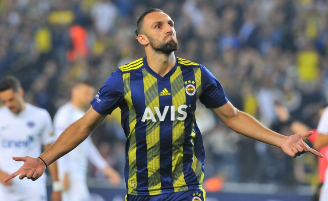 Beşiktaş derbisi öncesi Muriqi'ye taraftardan sürpriz