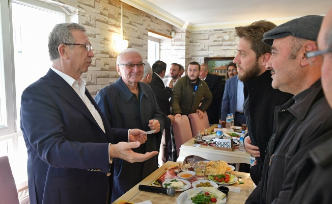 Mansur Yavaş: Siyasi rozetimizi çıkardık