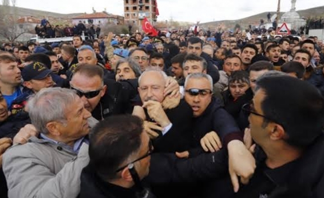 Kılıçdaroğlu'na yumruk atan kişiye istenen ceza belli oldu
