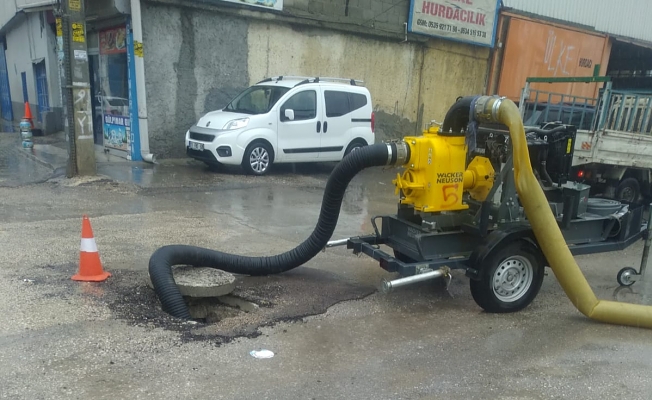 Adana'da su baskınlarına geçit yok