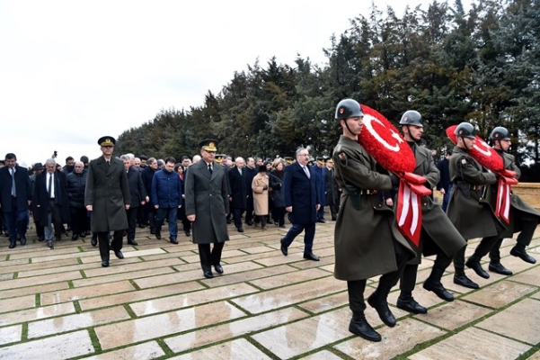 Kılıçdaroğlu, İsmet İnönü'yü anma törenine katıldı