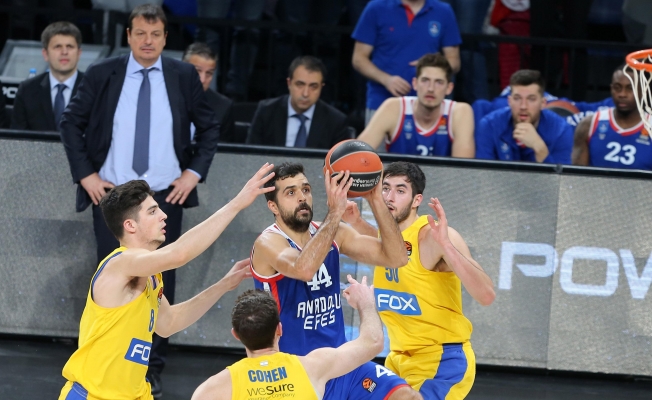 Anadolu Efes galip