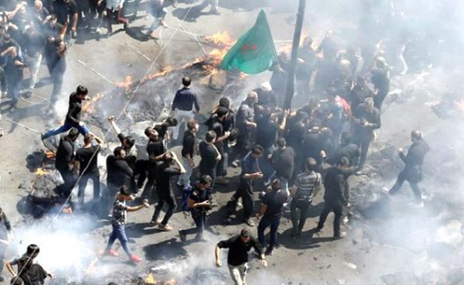 İran'da sular durulmuyor: 20 kişi gözaltına alındı
