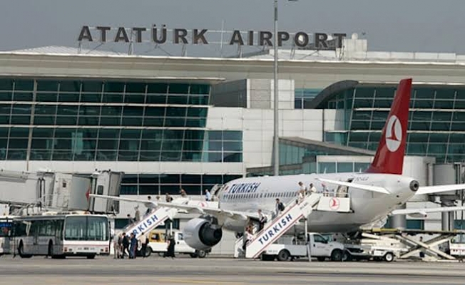 Halka kapatıldı ama patronlara açık! Atatürk Havalimanı’ndan 90 bin 693 uçuş gerçekleştiği ortaya çıktı.