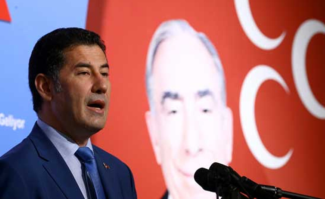 'AKP'li vekiller sarayda ikna ediliyor'