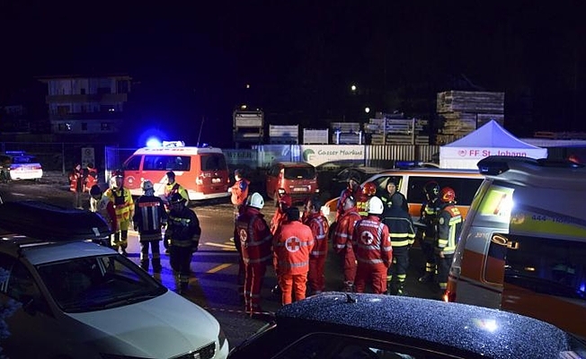 ‘Alkollü sürücü’ Alman turistleri ezdi