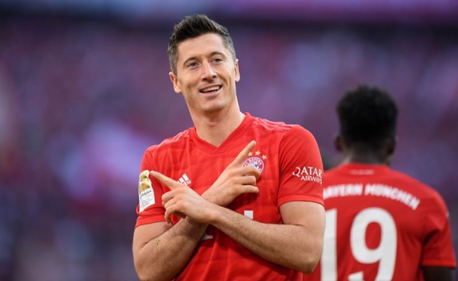 Robert Lewandowski Bundesliga'nın zirvesinde