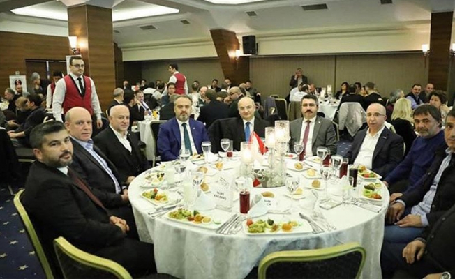 En borçlu belediyeden 30 milyon lira değerinde 'tanıtım' ihalesi