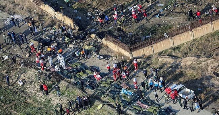 Ukrayna Havayolları'na ait bir uçak İran'da düştü