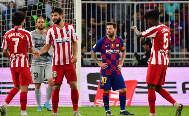 Atletico Madrid Barca'yı devirdi