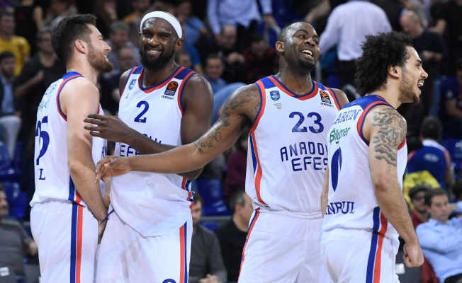 Anadolu Efes'ten büyük zafer