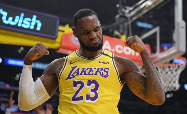 LeBron'dan NBA tarihine yeni kayıt