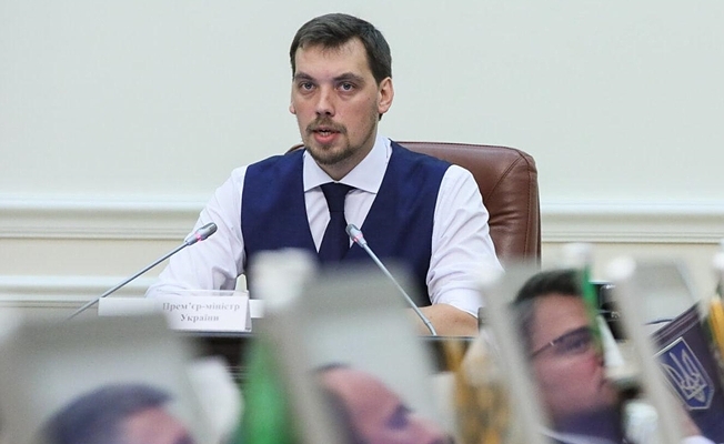 Ukrayna'da hükümet depremi