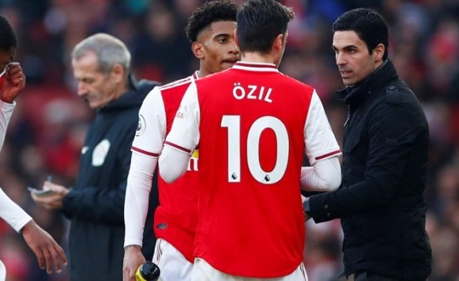 Arteta: 'Mesut Özil şanssızdı'