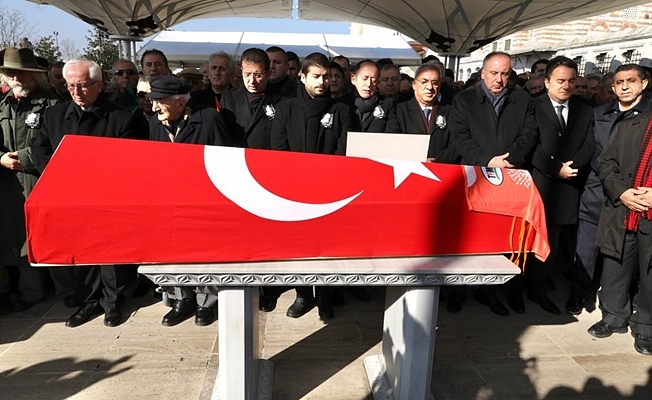 Toprak Dede son yolculuğuna uğurlandı
