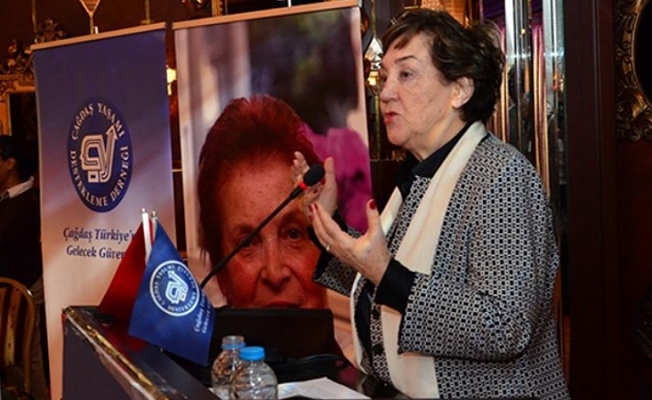 Eski ÇYDD Başkanı Çelikel: 'Ziya Selçuk bende hayal kırıklığı yarattı.'