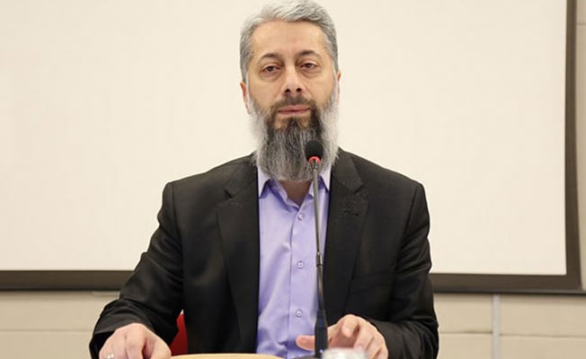 YTÜ'DEN Bedri Gencer'in skandal paylaşımına açıklama geldi