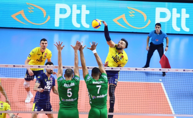 Bursa'ya set vermeyen Fenerbahçe bu hafta lider!