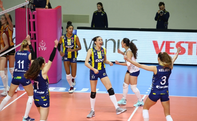Fenerbahçe, Cim-Bom'dan rövanşı aldı