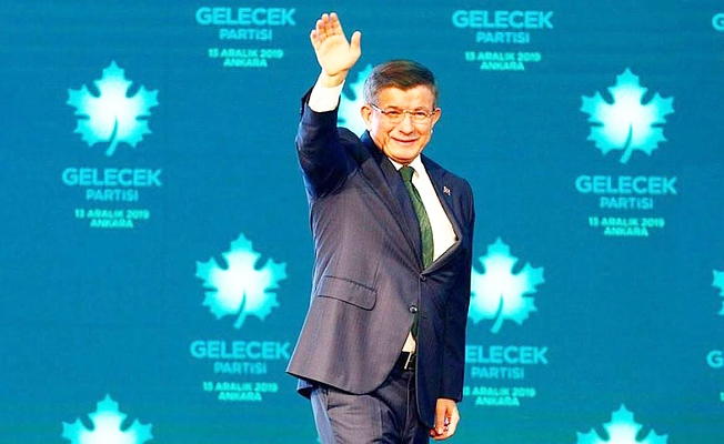 Gelecek Partisi’nin cumhurbaşkanı adayı Davutoğlu