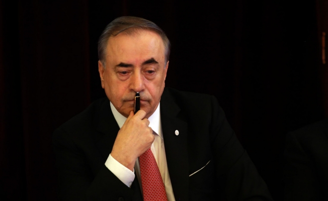 Galatasaray'da yönetim krizi
