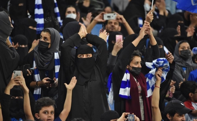 Arabistan'da kadın futbol ligi kuruluyor
