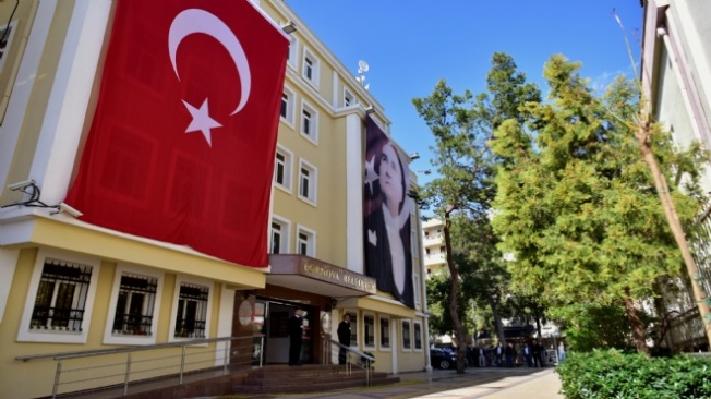 İzmir'de etkinlikler iptal!