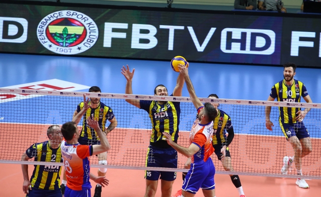 Fenerbahçe, 20. haftayı da lider tamamladı