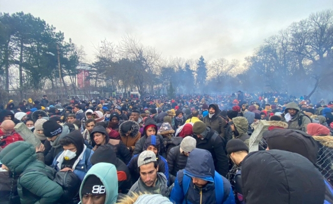 Mülteciler Avrupa'ya gidiyor