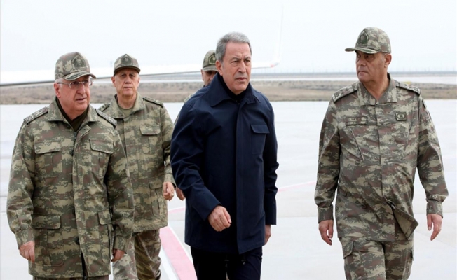 SON DAKİKA- Komutanlar sınırda, uçaklar havada!