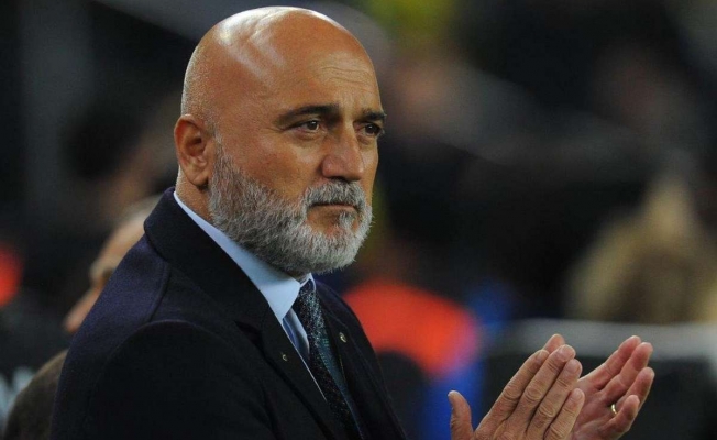 Hikmet Karaman imzayı attı